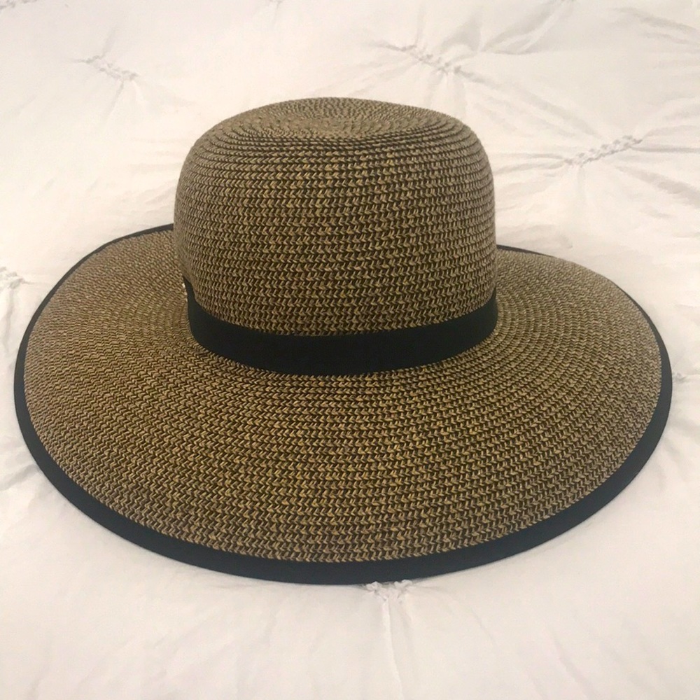 Cappella straworld hats